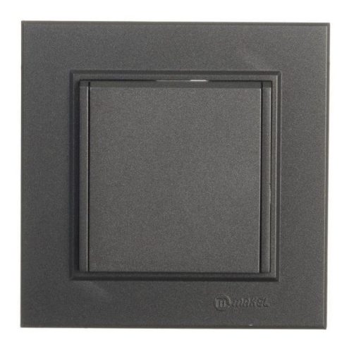 56050029 Karea 1-es földelt dugalj csapfedeles